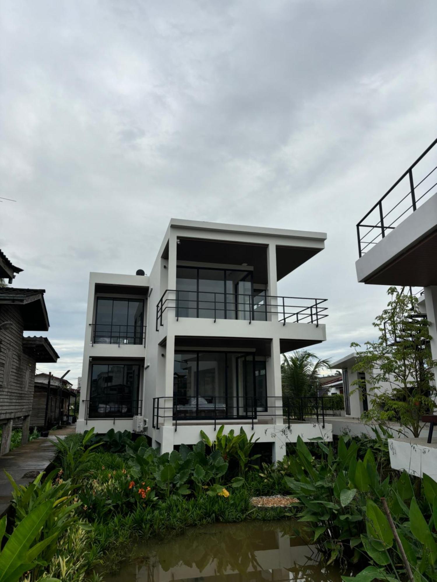 The Episode Boutique Hotel Surat Thani Exterior foto